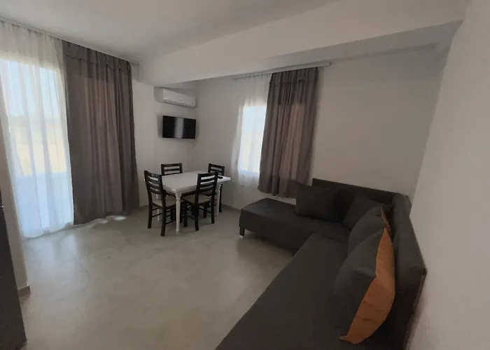 Daire 3rd Floor Mali I Robit *