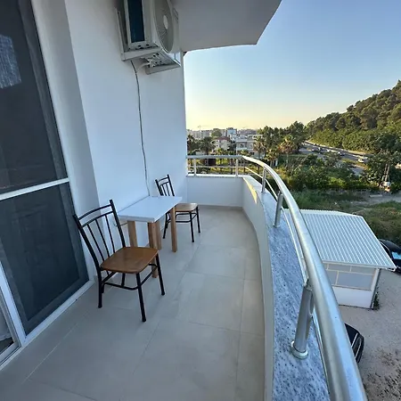 Διαμέρισμα 3rd & 4th Floor Mali I Robit Golem (Tirana)
