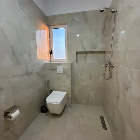 3rd & 4th Floor Mali I Robit Διαμέρισμα *