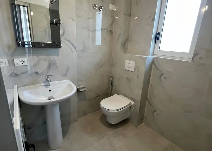 Apartment 3rd Floor Mali I Robit